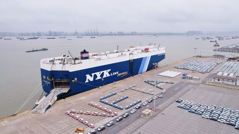 滾裝船頻頻啟航，新能源汽車海運出口大增