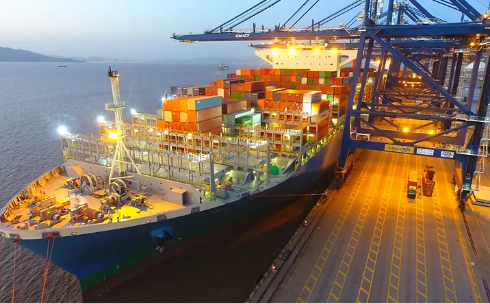 火熱的二手集裝箱船和冷清的拆船市場(chǎng)