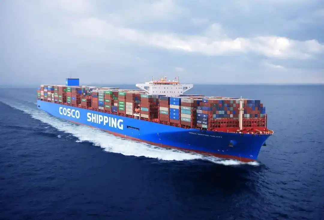 筑牢國內(nèi)大循環(huán)的海上動脈：中遠(yuǎn)海控持續(xù)夯實內(nèi)貿(mào)集裝箱海運實力